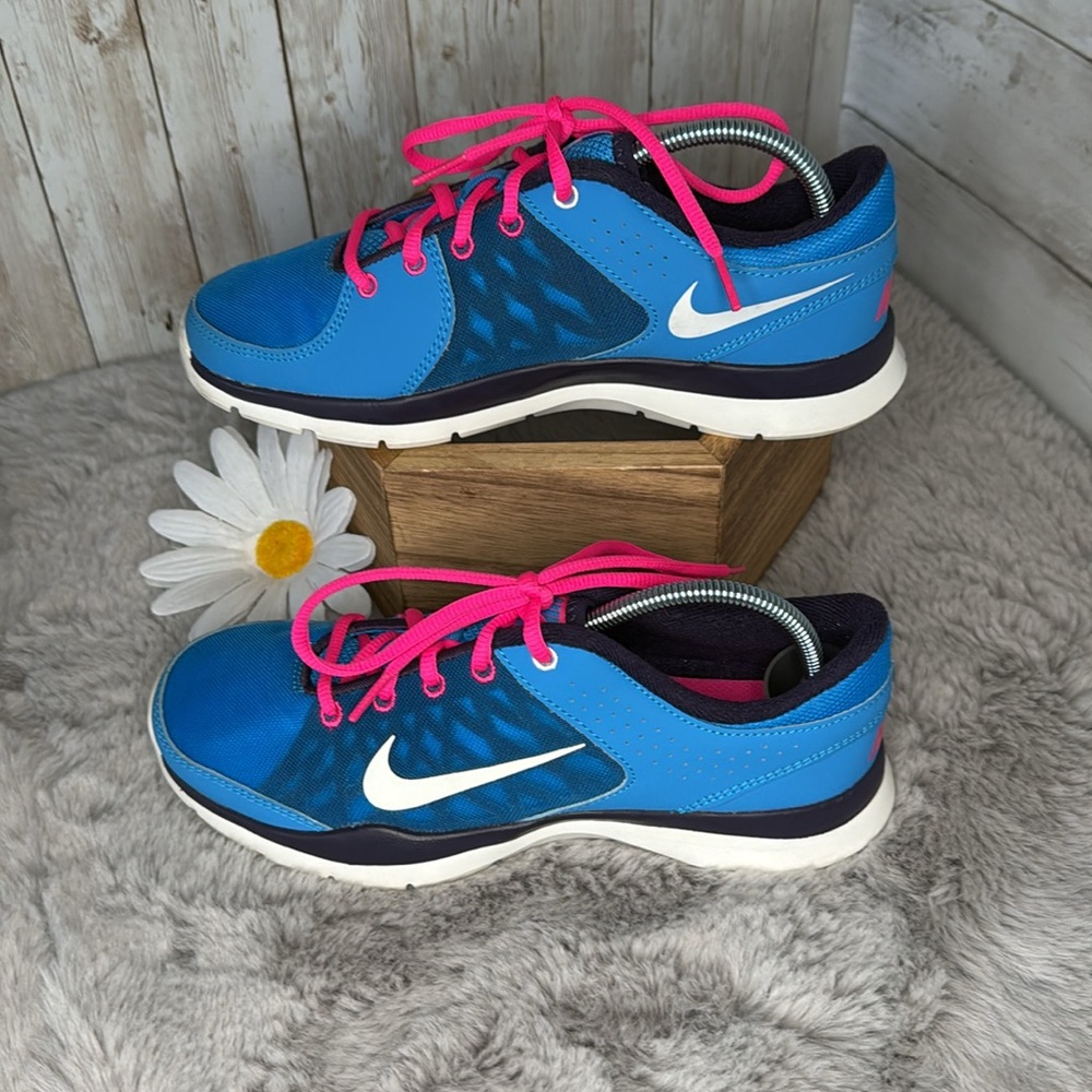 Like NEW Nike Running Shoe, Women’s Size 7